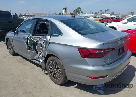 2021 Volkswagen Jetta 1.4T R-Line/1.4T S/1.4T Se z USA, uszkodzony, nr VIN 3VWC57BU2MM053838